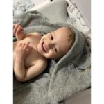 The Oversized Bamboo-Cotton Hooded Towel - GREY - Image 3